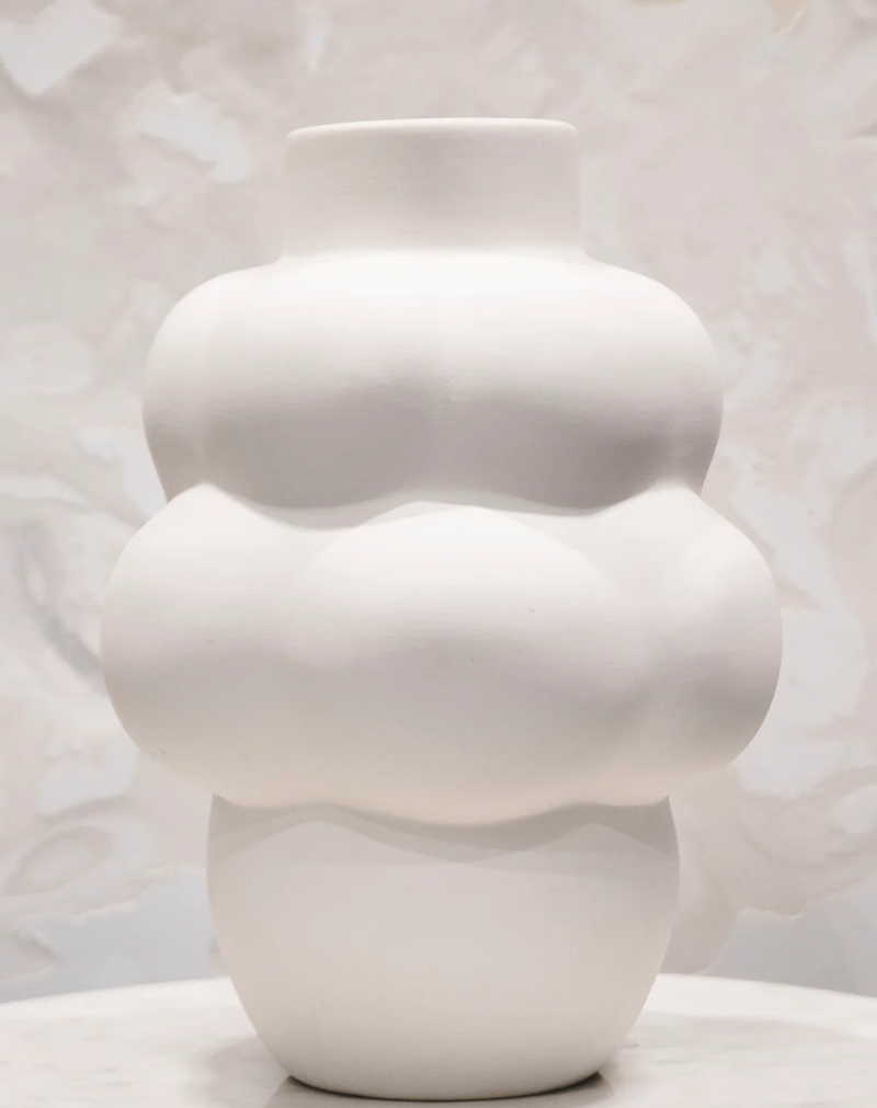 Louise Roe Balloon Vase 04 Raw White